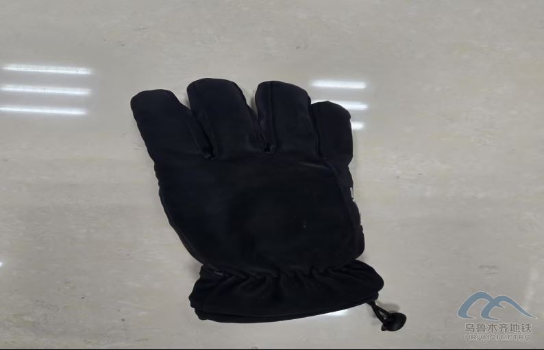 2025年12月13日地鐵1號線站內(nèi)遺失物品清單86.png 2025年12月13日地鐵1號線站內(nèi)遺失物品清單86.png